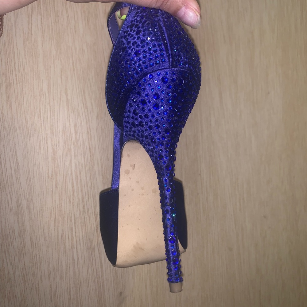 New - Picture 2 of 3